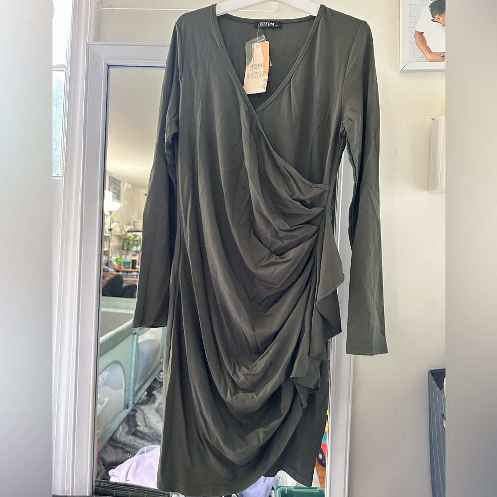 Long sleeve dress